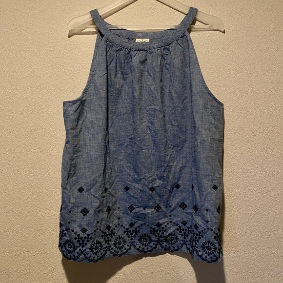 St. John's Bay Tops - St. John’s Bay Chambray Tank 2X Blue Denim Sleeveless Top Embroidered Hem